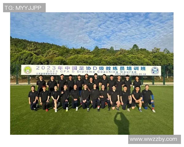 曲张事件足球引发的争议与反思对体育精神的影响与启示